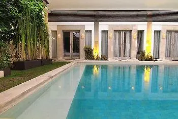 La Cabana Hotel And Villas Seminyak 4*,